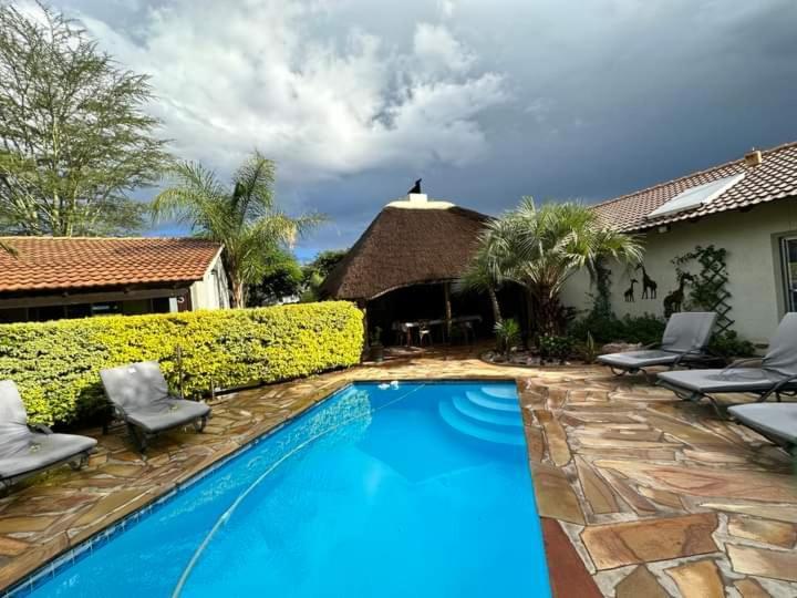 أوتجيوارونغو Kamaku Guesthouse Cc المظهر الخارجي الصورة