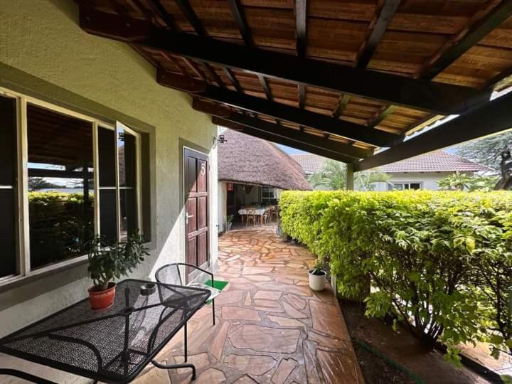 أوتجيوارونغو Kamaku Guesthouse Cc المظهر الخارجي الصورة